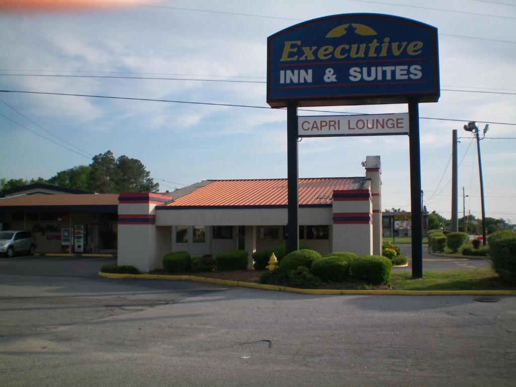 Executive Inn & Suites - Augusta Exterior foto